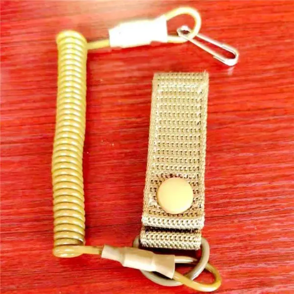 Elastic Tactical Lanyard for Keys and Flashlights - Image 12
