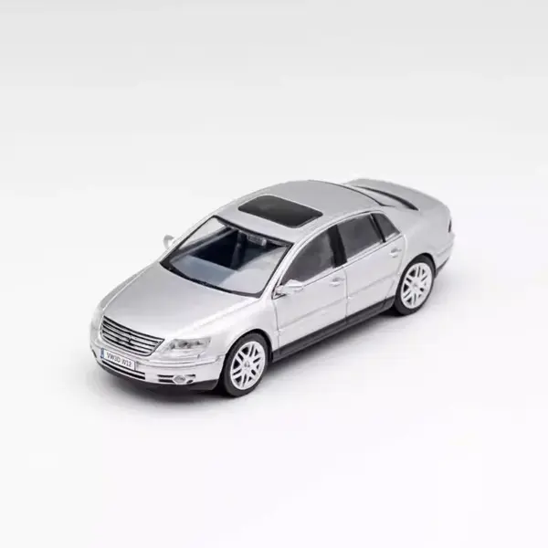 Diecast GCD 1:64 Phaeton Alloy Car Model - Image 8