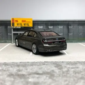 BMW 750Li B7 Alpina 1:64 Scale Alloy Model 11 S69cc6e36a2b34aaebebced2cd7d673e3P