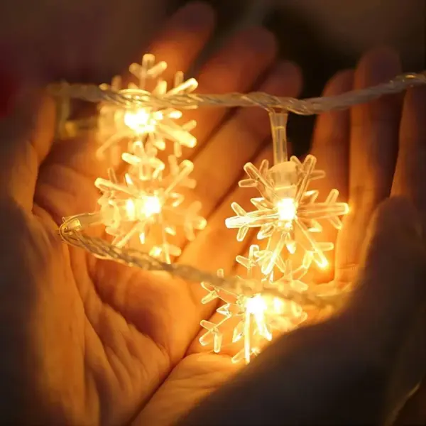 10/20/80 LED Snowflake Fairy String Lights - Image 2