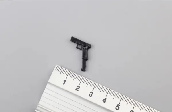 1/12 Scale M1911 Desert Pistol Model for Action Figures - Image 8