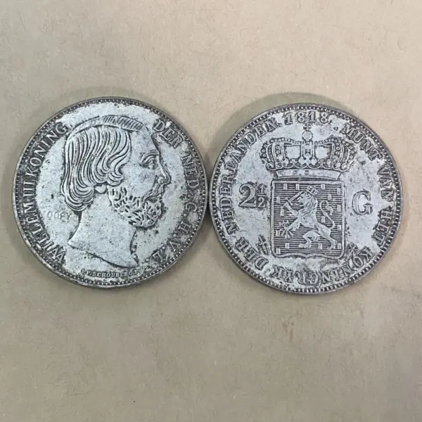 Vintage 1818 Netherlands 2.5 Guldens Silver Coin - Image 3