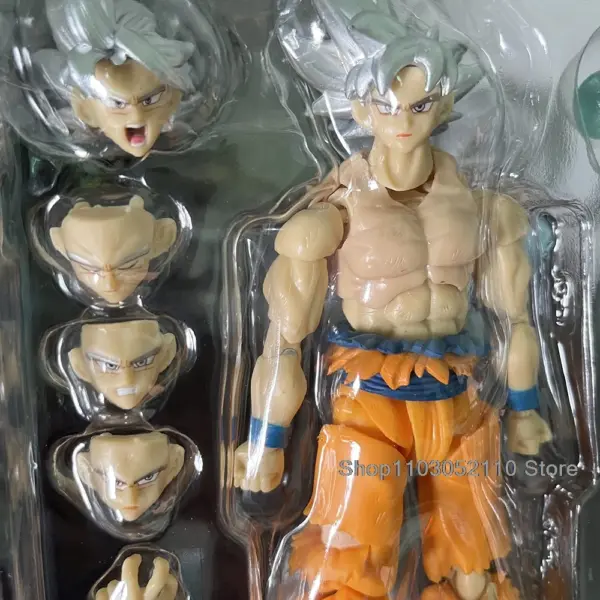 Dragon Ball Goku Super Saiyan Action Figure 14cm - Image 2
