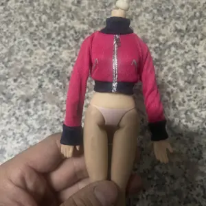 S6d0b77687f5240d4a3f7b6b47cc0d1c8a 2