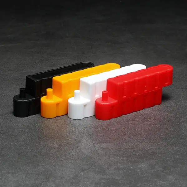 Remote Control Car Accessory Set for Racetrack - Image 3