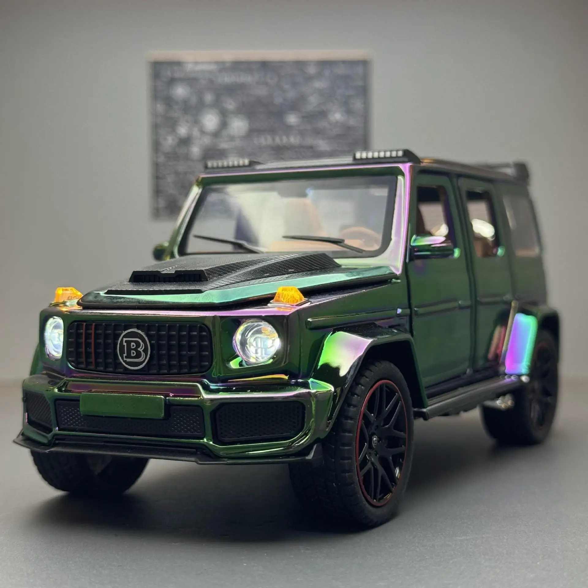 1:32 Benz G800 Alloy Diecast Model 2 1:32 Benz G800 Alloy Diecast Model - Image 2