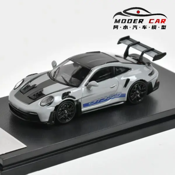 SW Street Weapon 1:64 992 GT3 RS Diecast Model Car - Image 4