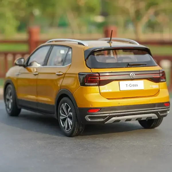 1:18 Scale Alloy T-cross SUV Model Car - Image 4