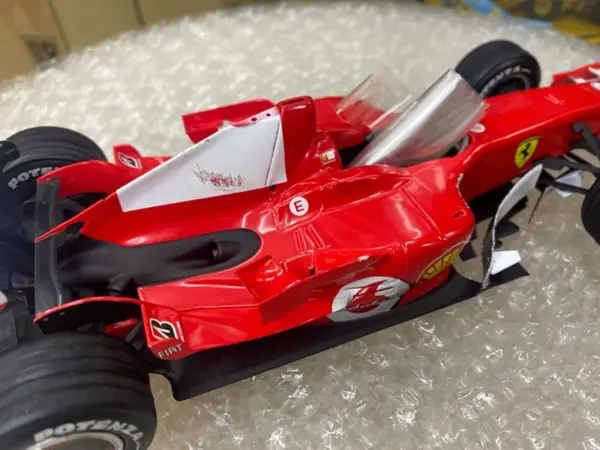 1/18 Scale F1 R24 2004 Showpiece Car Model - Image 6
