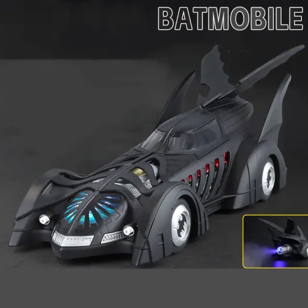 1:18 Batmobile 1995 Alloy Diecast Model - Image 10