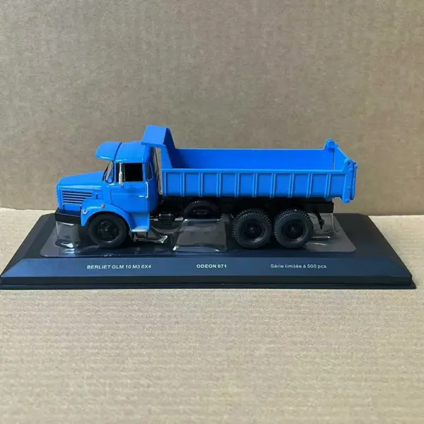1:43 Scale Berliet GL 10 M3 Diecast Model Car - Image 2
