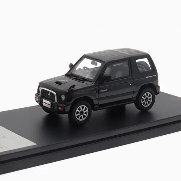 Hi-Story 1:43 Pajero Mini VR-2 Resin Car Model - Image 9
