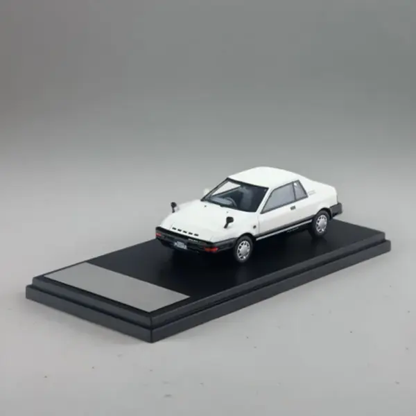 Pulsar Exa 1982 Resin Car Model 1:43 Scale - Image 4