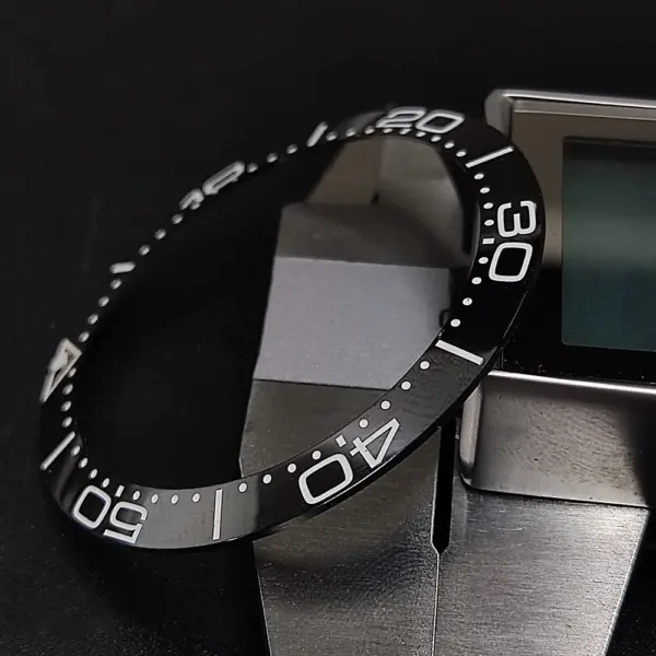 Luminous Ceramic Bezel Insert for Watches 39.3-40.7mm - Image 3