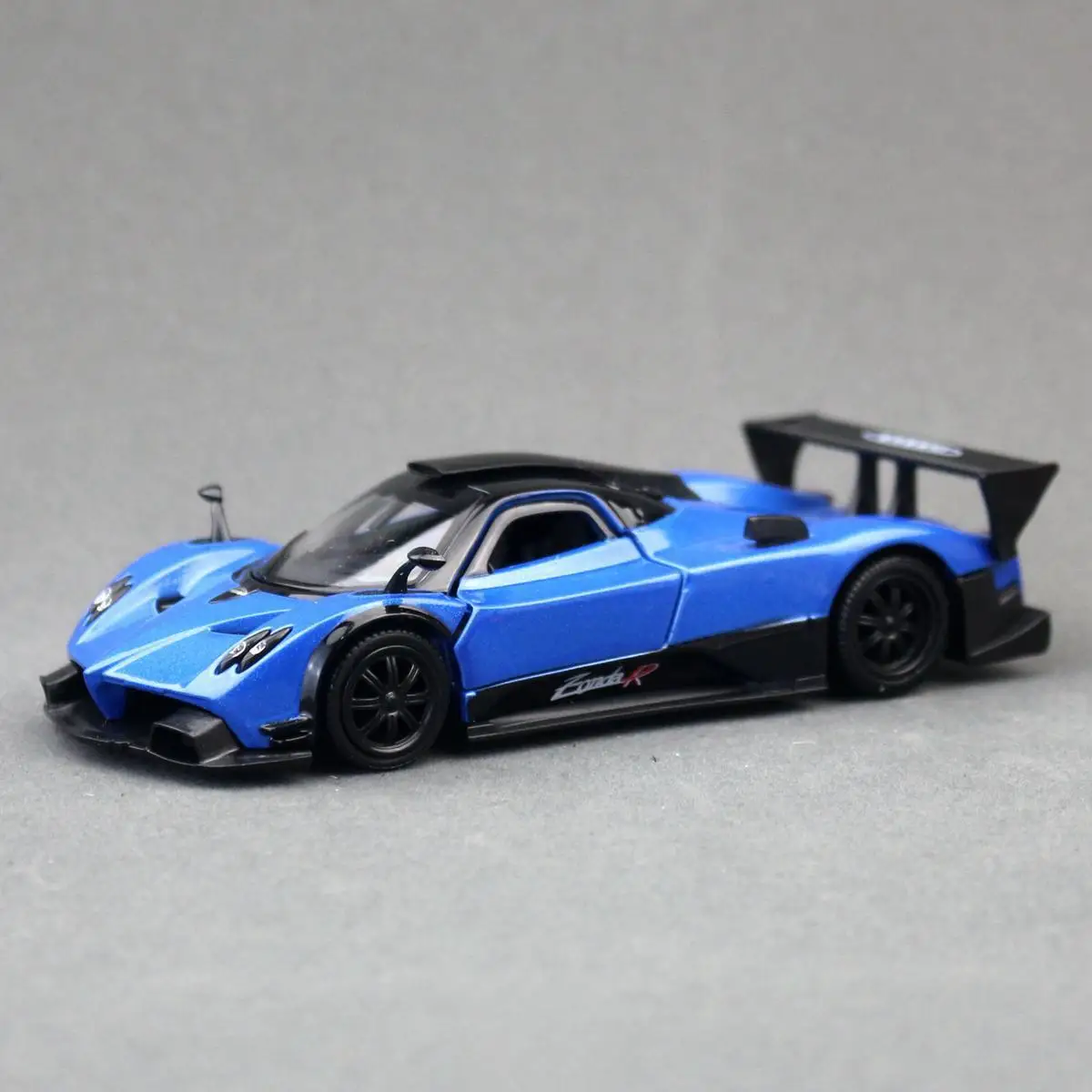 1/36 Pagani Zonda R Diecast Toy Car Model 5 1/36 Pagani Zonda R Diecast Toy Car Model - Image 5