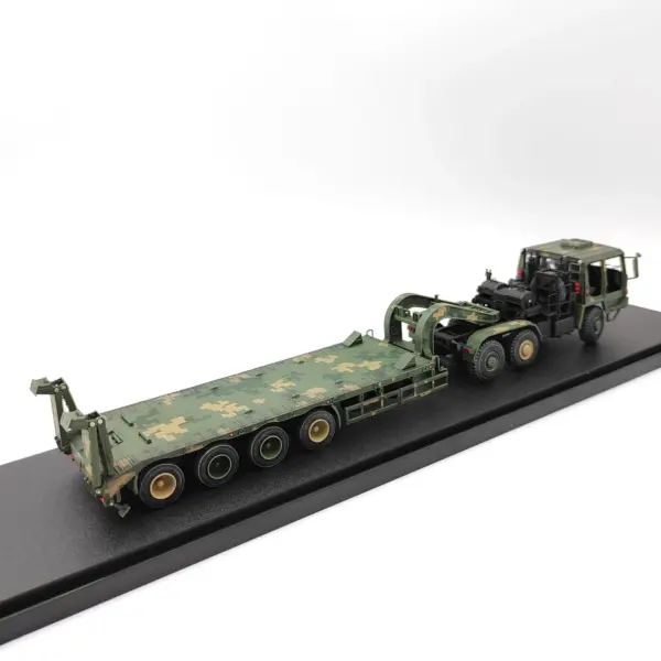 1:72 Scale Diecast Heavy-duty Transport Trailer Model - Image 3