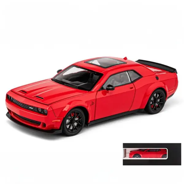 1:24 Dodge Challenger Hellcat Redeye Diecast Model - Image 11