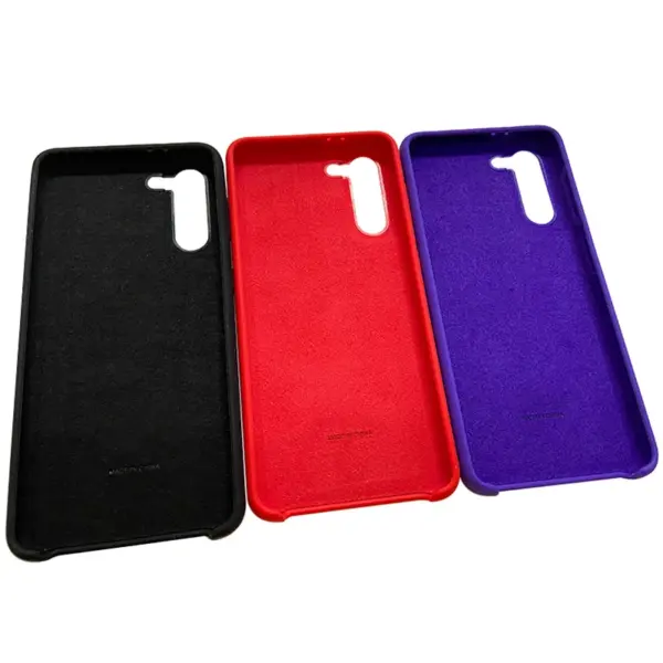 Samsung Galaxy S21 Silicone Protective Case - Image 5