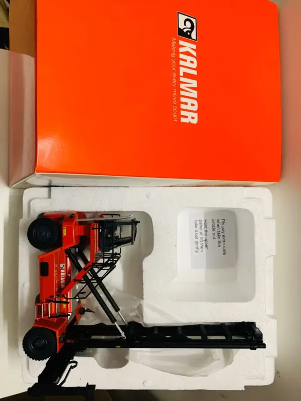 Kalmar 1:50 Scale Die-Cast Forklift Model - Image 6