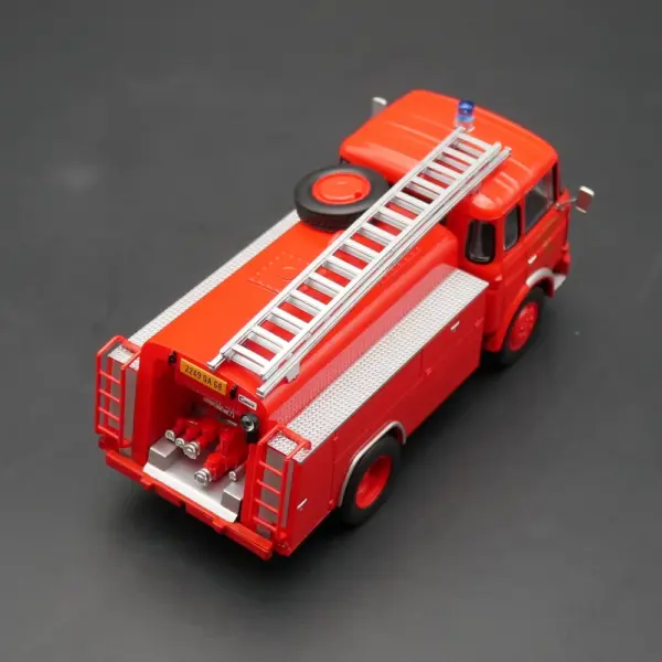Ixo 1:43 Berliet GAK Fire Truck Model - Image 6