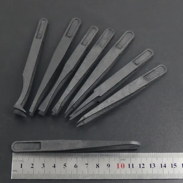 Black Watchmaker Carbon Fiber Tweezers for Repair - Image 3