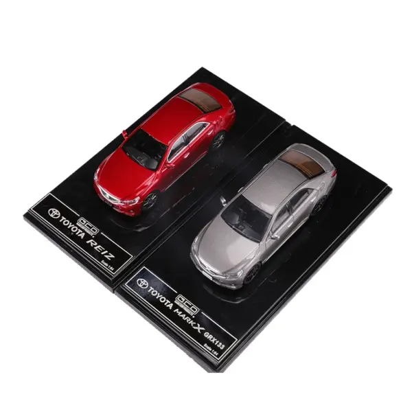 GCD 1:64 REIZ MARK X Diecast Model Car - Image 3