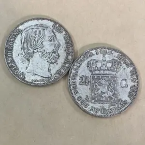 Vintage 1818 Netherlands 2.5 Guldens Silver Coin