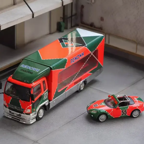 Shadow Pro 1/64 Scale Fuso Fighter MX-5 Diecast Model - Image 3