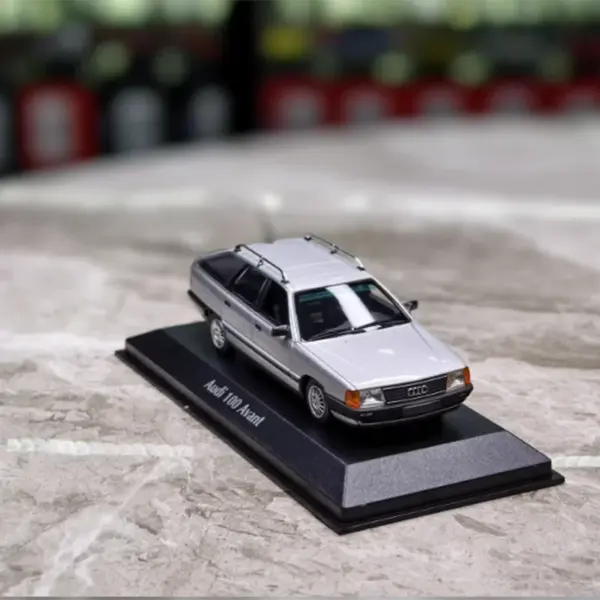Minichamps 1:43 AUDI 100 C3 AVANT Model Car - Image 6