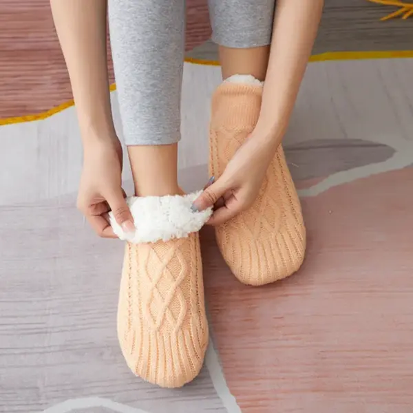 Men's Ultra Warm Cozy Slip-On Floor Socks - Image 4