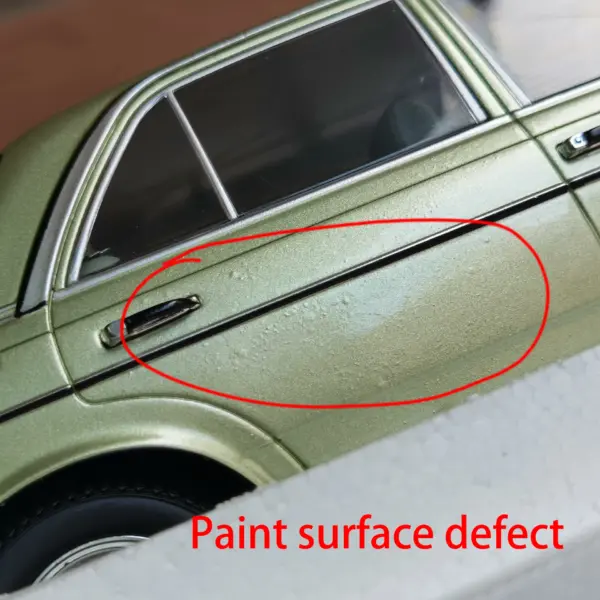 Diecast BENZ 280E 1:18 Scale Alloy Car Model - Image 6
