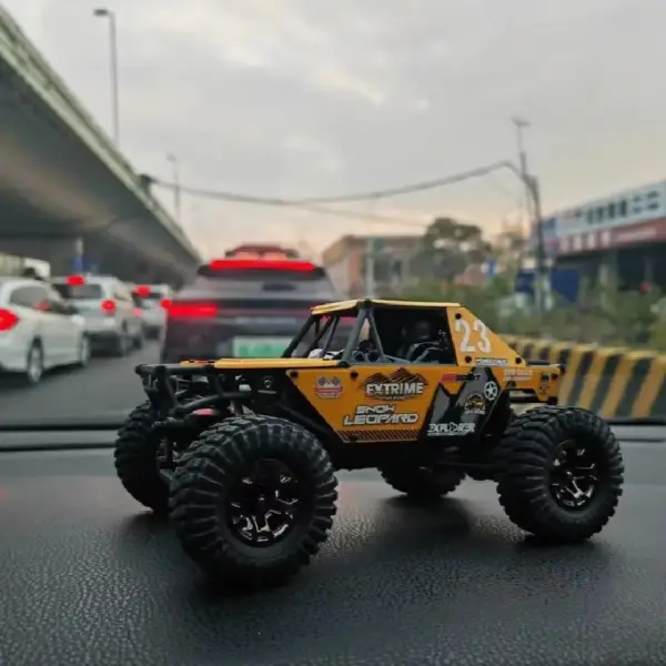 1/24 RC Crawler Car Udirc UCX24 Brushless - Image 4