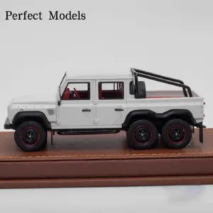 1:43 Land Rover Defender 6x6 Resin Model Car Collection 6 S820babf0e810450da9e6de82c1c35a090