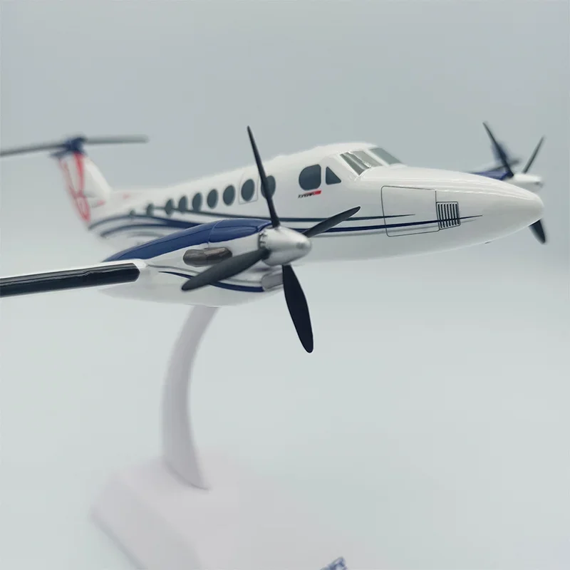 Scale 1:75 KingAir 350i Business Jet Model Aircraft 3 Scale 1:75 KingAir 350i Business Jet Model Aircraft - Image 3