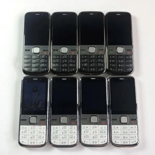 Nokia C5-00 Vintage Cell Phone 2G/3G - Image 5