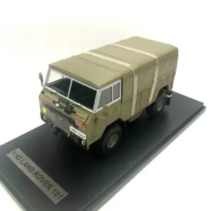 Land Rover 101 Alloy Model - 1:43 Scale Collectible 10 S8288890ef1a645b09ddd28dbede4bba57