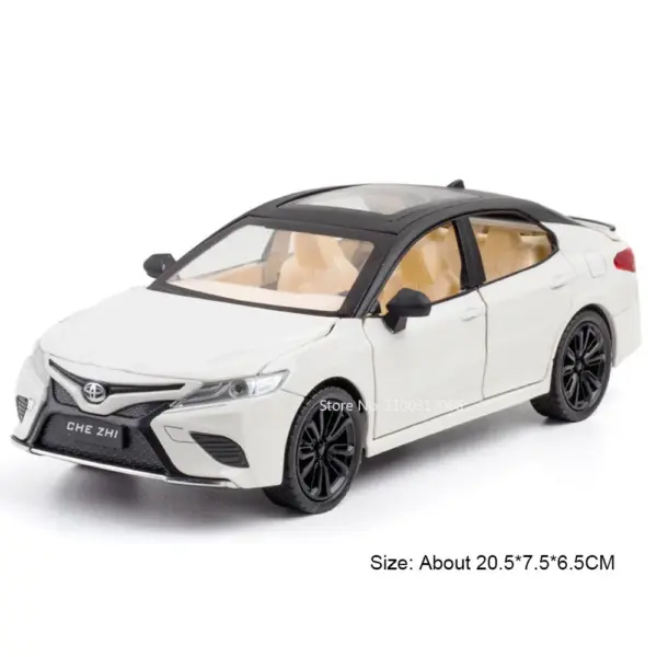 1:24 Camry RAV4 Diecast Model Car with Lighting - Image 9
