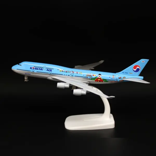 8 Inch Diecast Boeing 747 Airplane Model - Image 6
