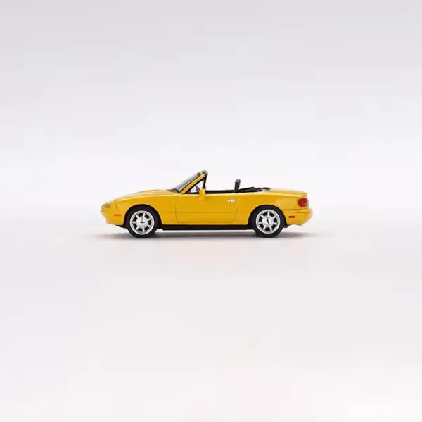 JERREN MINI GT 1:64 MX-5 Alloy Car Model - Image 3