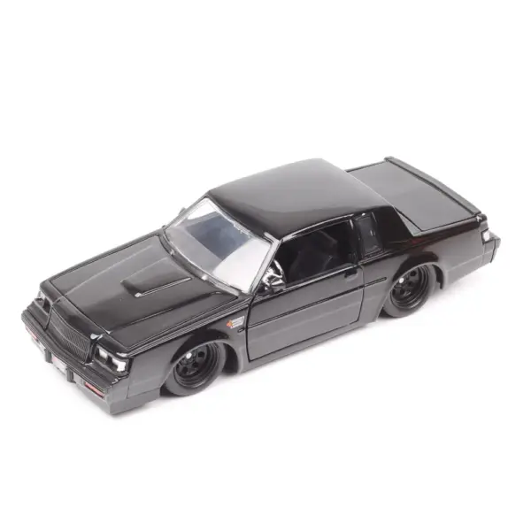 1/24 Scale Dom's Buick Grand National 1987 Diecast Car - Image 7