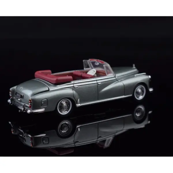 GFCC 1:64 Alloy Car Model 300D Convertible - Image 3