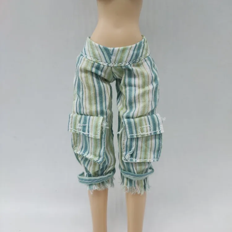 Casual Jeans for 30cm Bratz and Monster High Dolls 26 Casual Jeans for 30cm Bratz and Monster High Dolls - Image 26