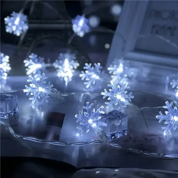 10/20/80 LED Snowflake Fairy String Lights - Image 5