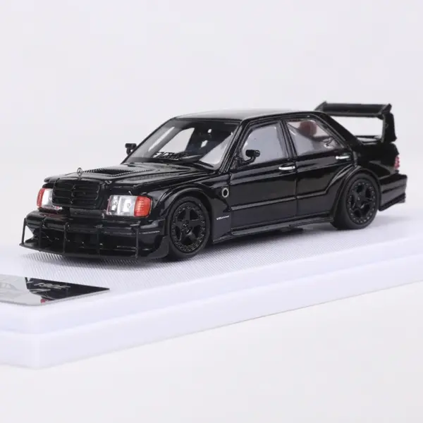 RM MODEL 1:64 190E W201 Alloy Diecast Car - Image 8