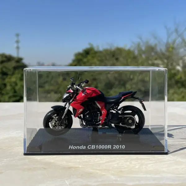 1:24 Honda CB1000R Alloy Motorcycle Model - Image 6