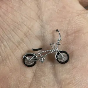 S8b07409447354199a173ff19802dfe37K