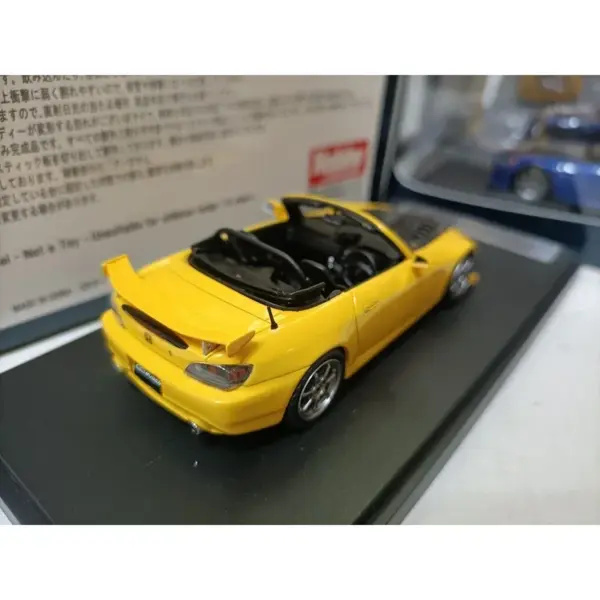 1:43 Scale Honda S2000 AP2 Resin Model Toy - Image 2