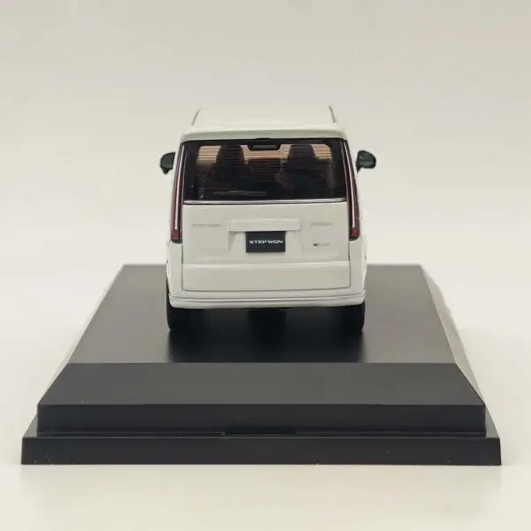 Hobby Japan 1/43 STEP WGN e:HEV Diecast Model Car - Image 5