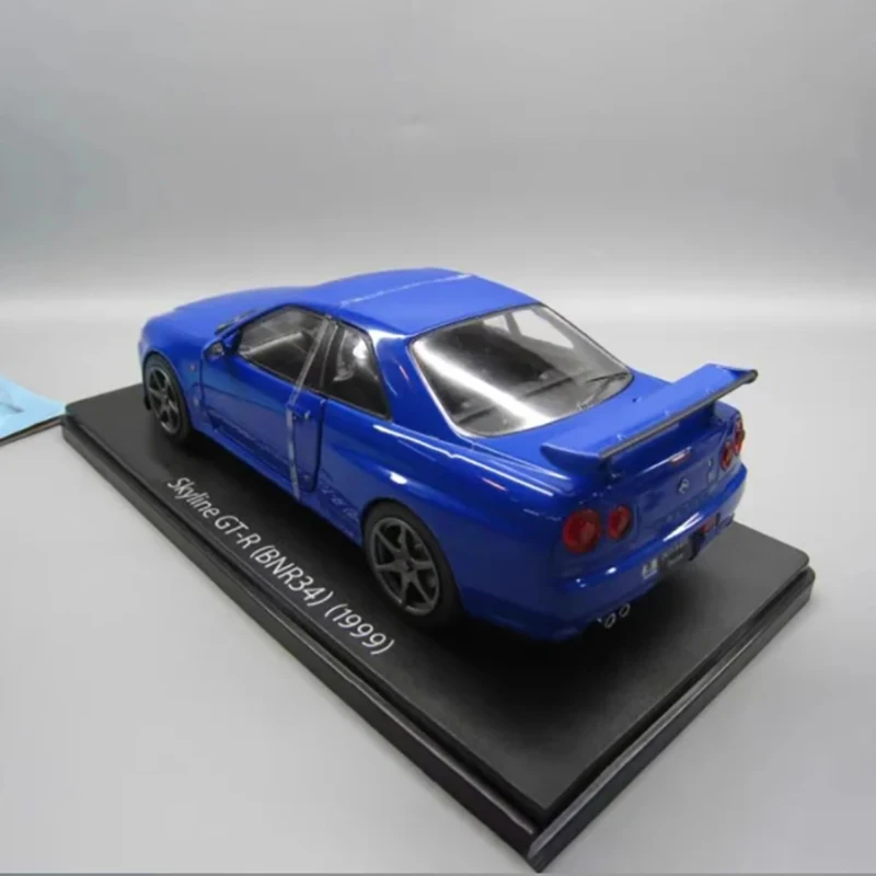 1/24 Nissan Skyline GTR BNR34 Alloy Car Model 3 1/24 Nissan Skyline GTR BNR34 Alloy Car Model - Image 3