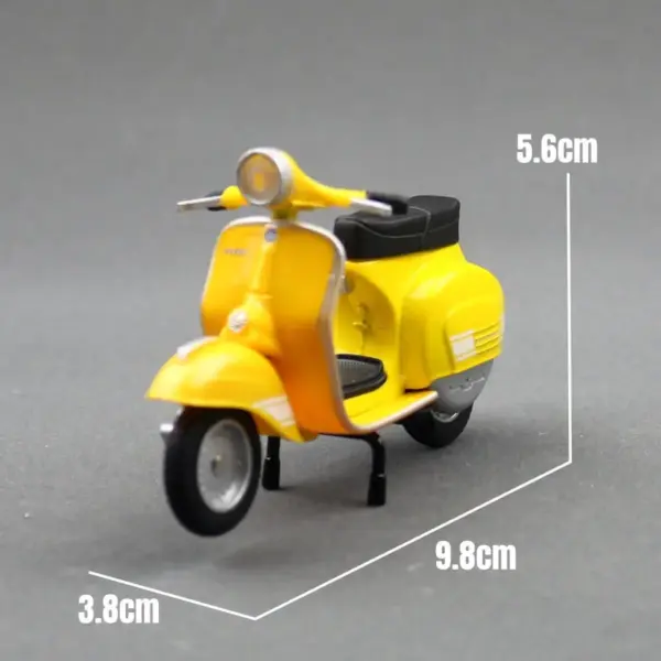 Vespa 200 Rally Diecast Motorcycle Model - Image 3